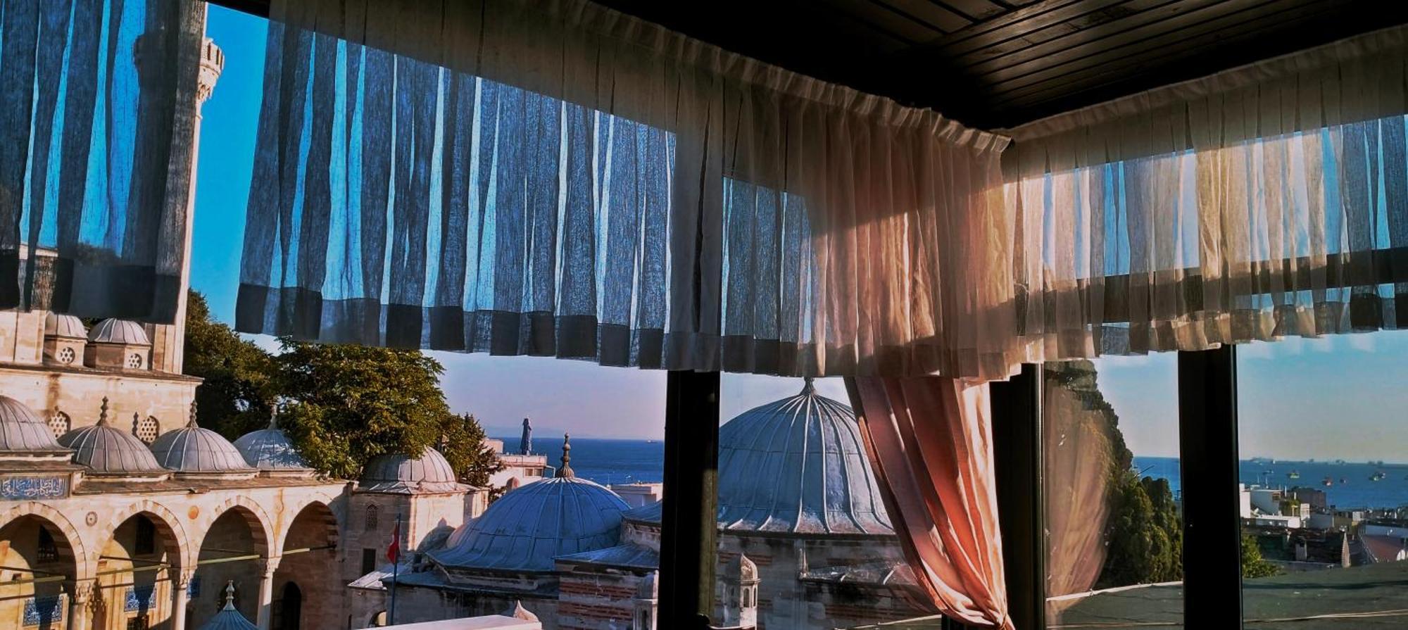 Nur Home Deniz Manzarali Istanbul Exterior photo